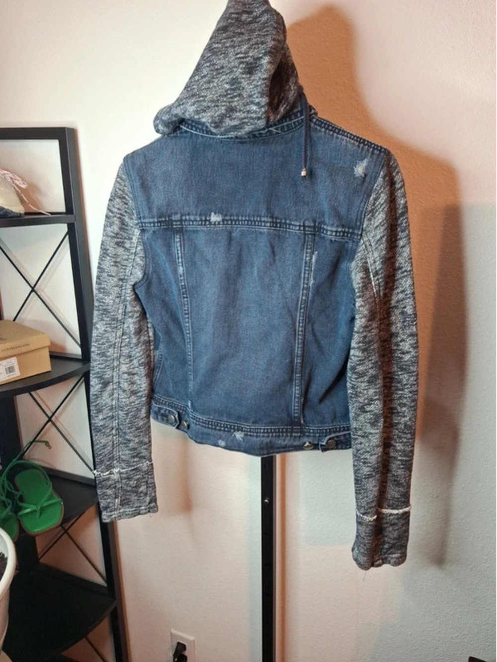 Free People Denim Jacket Hoodie size S - Picture 9 of 9